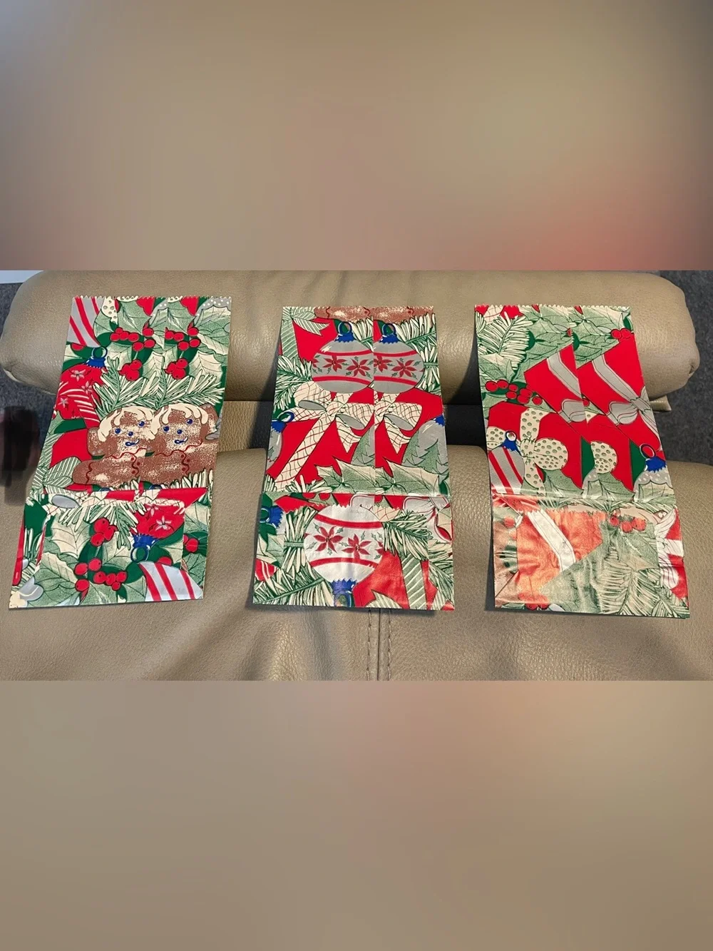 *VINTAGE* Christmas Gift BAGS  - Set Of 10 Bags - Varied Color And Design